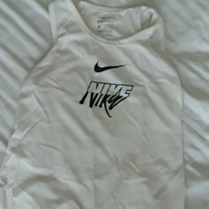 White Nike dri fit